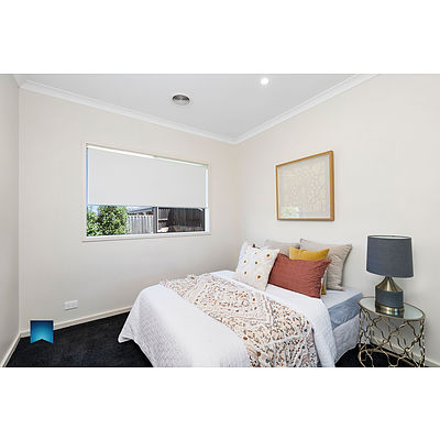 11 Edna Thompson Crescent, Casey ACT 2913