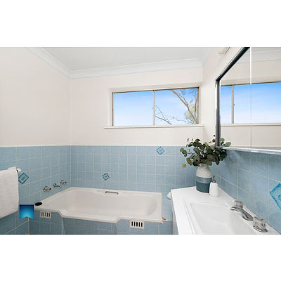 73 Fitchett Street, Garran ACT 2605
