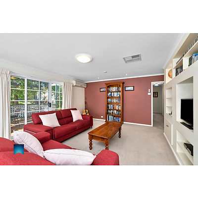 6 Bryant Place, Weston ACT 2611