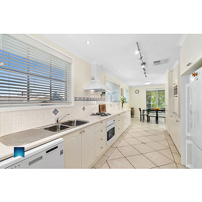 6 Bryant Place, Weston ACT 2611
