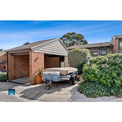 13/8 Watling Place, Weston ACT 2611