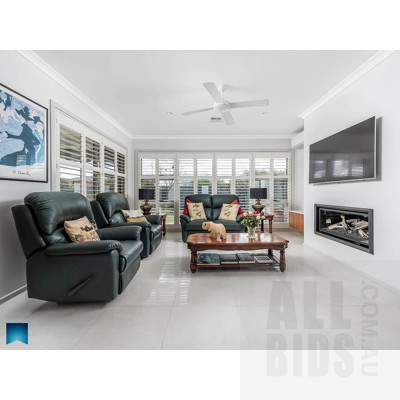 25 Tishler Street, Wright ACT 2611