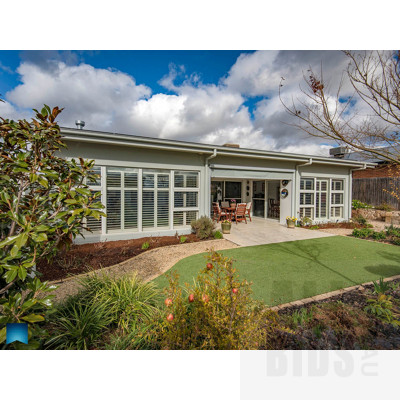 25 Tishler Street, Wright ACT 2611