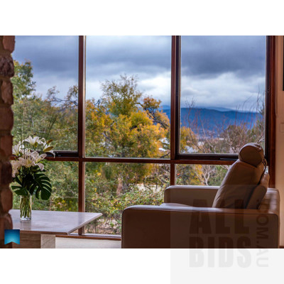 63 Girdlestone Circuit, Calwell ACT 2905