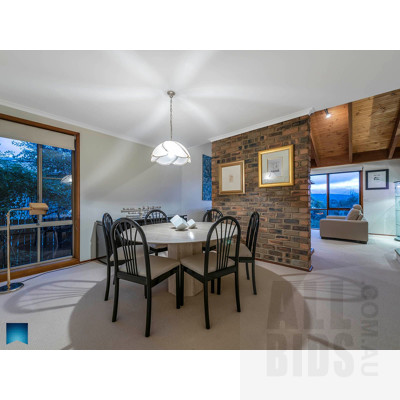 63 Girdlestone Circuit, Calwell ACT 2905