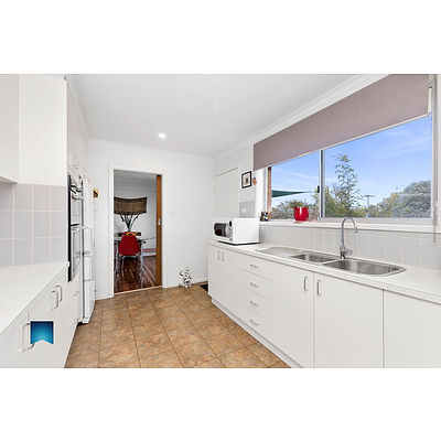 9 Warragamba Avenue, Duffy ACT 2611