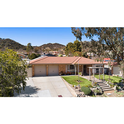 43 Ina Gregory Circuit, Conder ACT 2906