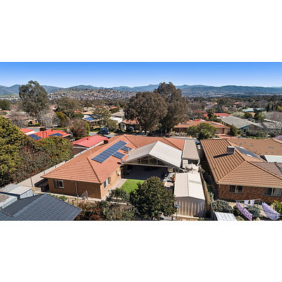 43 Ina Gregory Circuit, Conder ACT 2906