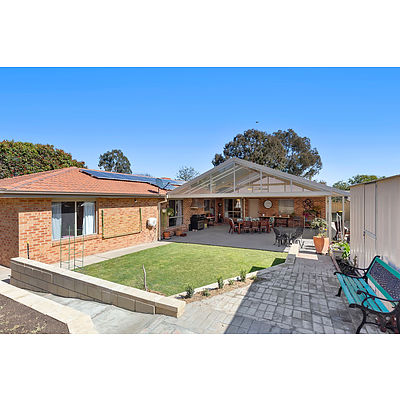 43 Ina Gregory Circuit, Conder ACT 2906