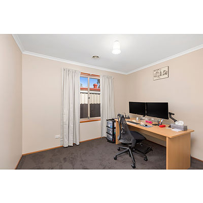 43 Ina Gregory Circuit, Conder ACT 2906