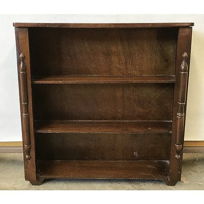 Vintage Open Bookshelf
