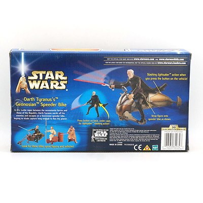Hasbro 2002 Star Wars Attack of the Clones Darth Tyranus's Geonosian Speeder Bike, New Old Stock