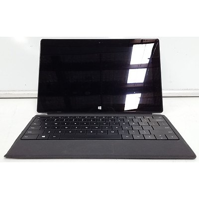 Microsoft Surface (1601) Pro 2 10-Inch 128GB Core i5 (4200U) 1.60GHz 2-in-1 Detachable Laptop