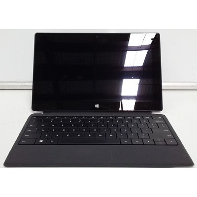 Microsoft Surface (1601) Pro 2 10-Inch 128GB Core i5 (4200U) 1.60GHz 2-in-1 Detachable Laptop