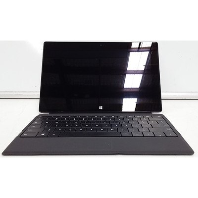 Microsoft Surface (1601) Pro 2 10-Inch 128GB Core i5 (4200U) 1.60GHz 2-in-1 Detachable Laptop