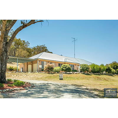 16 O'Malley Place, Googong NSW 2620