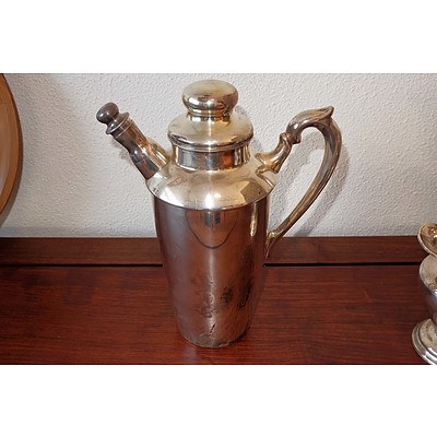 Peruvian Sterling Silver (925) Cocktail Shaker, 677g