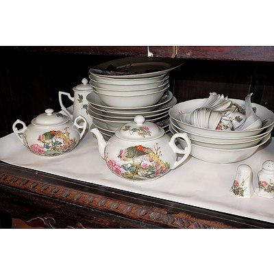 Extensive Chinese Export Famille Rose Porcelain Dinner Service Decorated with Pheasants and Peony, Jiujiang 20th Century