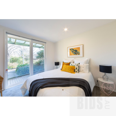 8 Bates Street, Dickson ACT 2602