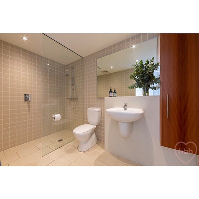 402/165 Northbourne Avenue, Turner ACT 2612