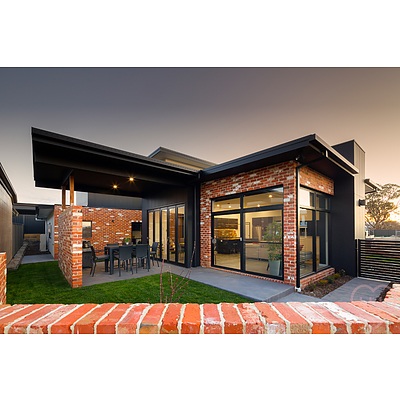 27 Shewcroft Street, Watson ACT 2602