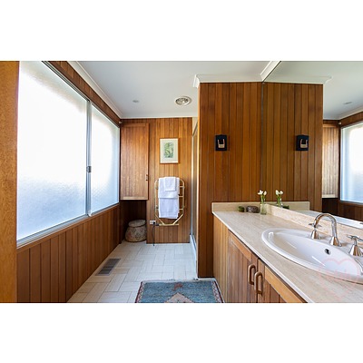 12 Donaldson Street, Braddon ACT 2612