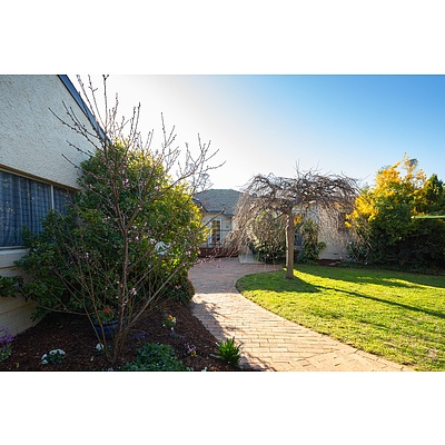 12 Donaldson Street, Braddon ACT 2612