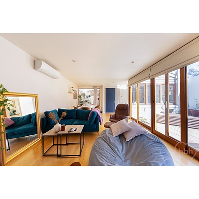 5 Barnet Close, Swinger Hill ACT 2606