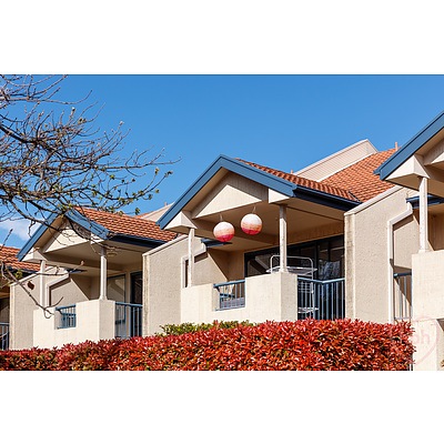 2/74 Torrens Street, Braddon ACT 2612