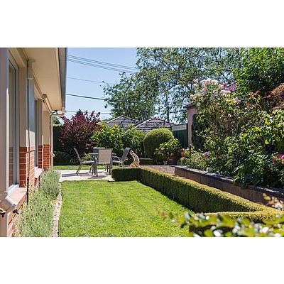 15 Howe Crescent, Ainslie ACT 2602