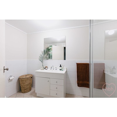 11 Lambert Street, Lyneham ACT 2602