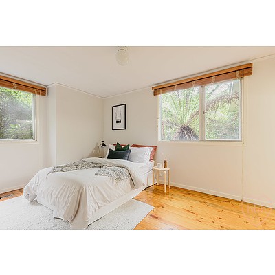 11 Lambert Street, Lyneham ACT 2602