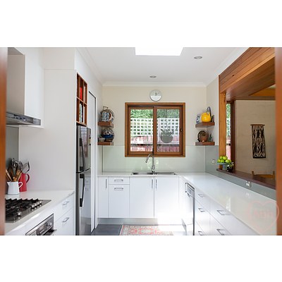 7 Bayley Street, Narrabundah ACT 2604