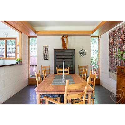 7 Bayley Street, Narrabundah ACT 2604