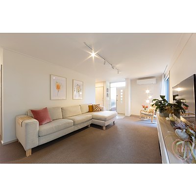 193 Kent Street, Hughes ACT 2605