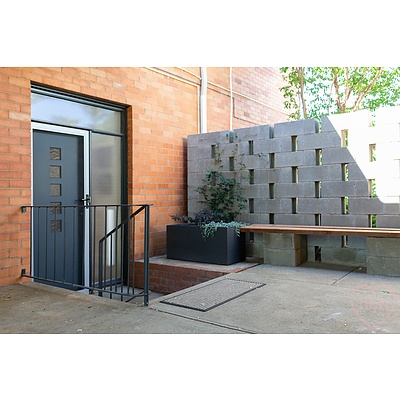 193 Kent Street, Hughes ACT 2605