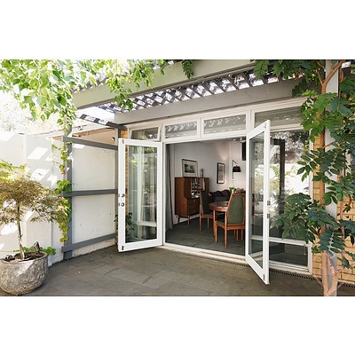 2/71 Blamey Crescent, Campbell ACT 2612
