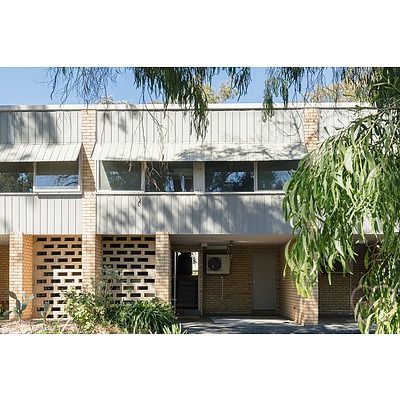 2/71 Blamey Crescent, Campbell ACT 2612