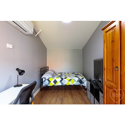 16 Knox Street, Watson ACT 2602