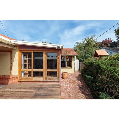 16 Knox Street, Watson ACT 2602