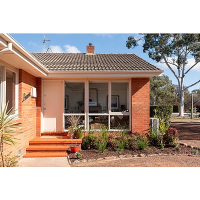 16 Legge Street, Downer ACT 2602