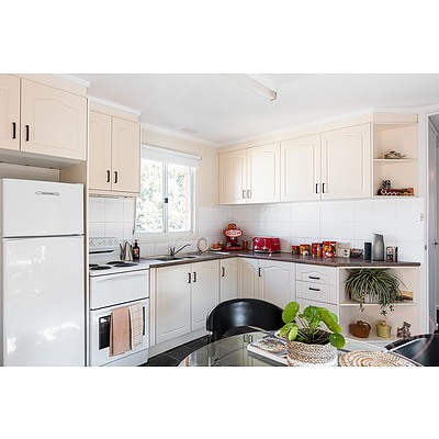 16 Legge Street, Downer ACT 2602