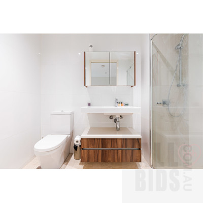2/240 Bunda Street, City ACT 2601