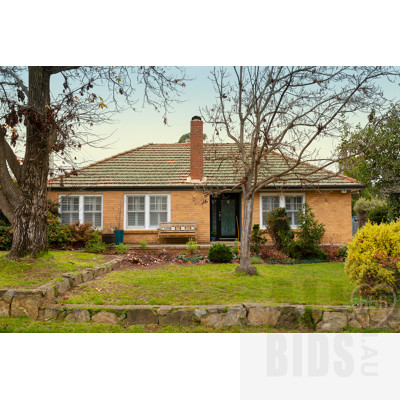 18 Higgins Crescent, Ainslie ACT 2602