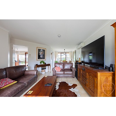 4/10 Vanzetti Crescent, Kambah ACT 2902