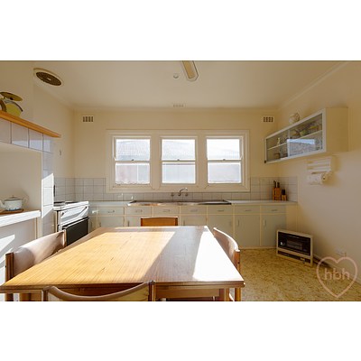 27 Ernest Street, Crestwood NSW 2620