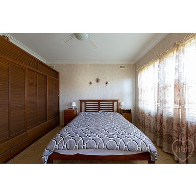 27 Ernest Street, Crestwood NSW 2620