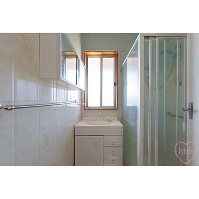 27 Ernest Street, Crestwood NSW 2620