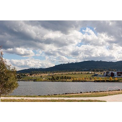 86 Edgeworth Parade, Coombs ACT 2611