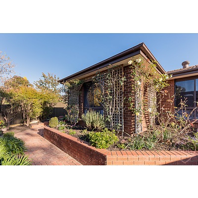 5 Stanfield Close, Kambah ACT 2902
